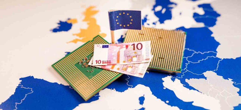 CPU and euro bills over an EU map, symbolizing the Digital Euro.